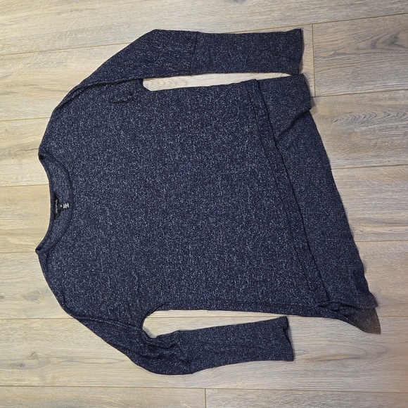 Long Tall Sally blue asymmetrical long sleeve lightweight sweater, size medium - Picture 8 of 10